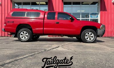 2003 Dodge Dakota SLT
