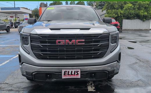 2023 GMC Sierra