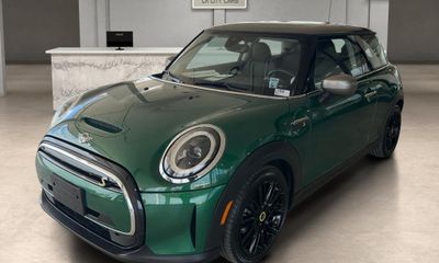 2024 Mini Hardtop SE 2 Door