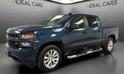 2020 Chevrolet Silverado Custom