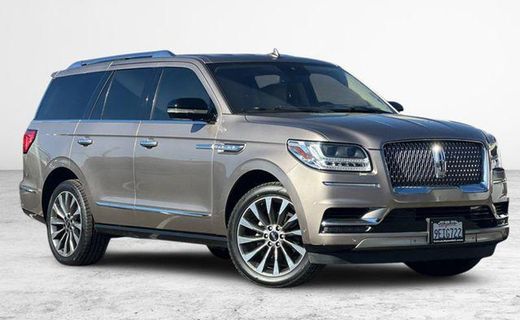 2019 Lincoln Navigator Select