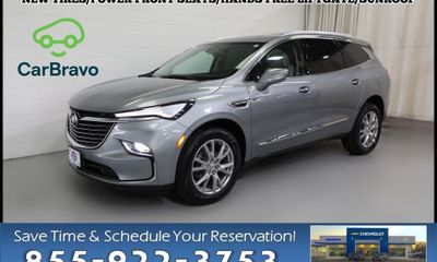 2023 Buick Enclave Essence