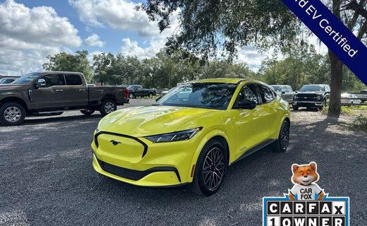 2025 Ford Mustang Mach-E Premium