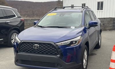 2022 Toyota Corolla Cross LE