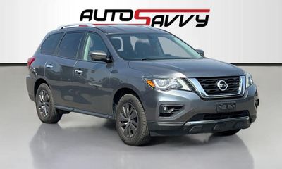 2018 Nissan Pathfinder S