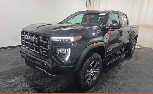 2024 GMC Canyon AT4