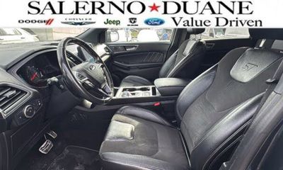 2022 Ford Edge ST