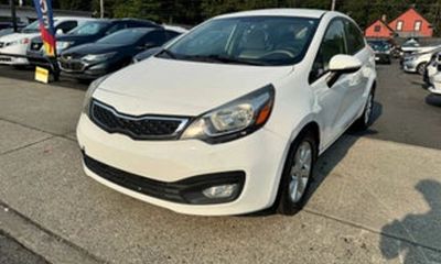 2013 Kia RIO EX SX