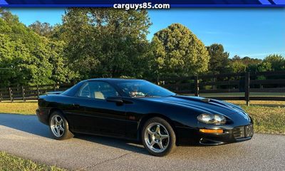 2000 Chevrolet Camaro Sport