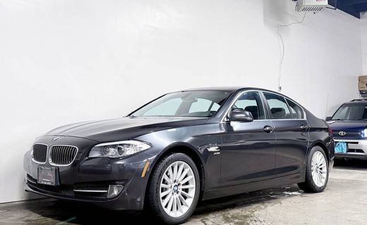 2011 BMW 535I