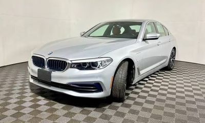 2019 BMW 530E xDrive