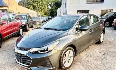 2019 Chevrolet Cruze LT