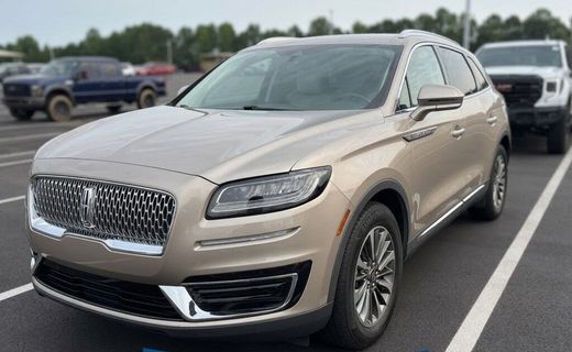 2020 Lincoln Nautilus Standard