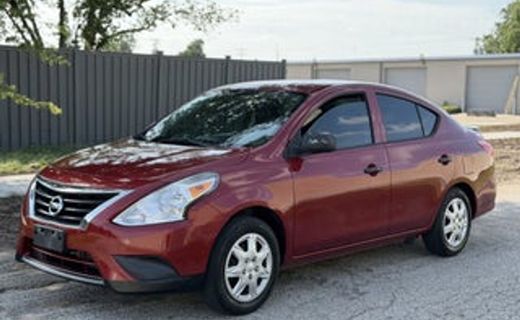 2015 Nissan Versa SV