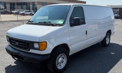 2006 Ford E-150 Cargo