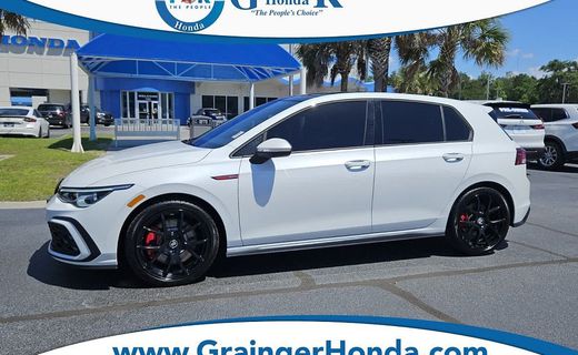 2022 Volkswagen Golf GTI SE