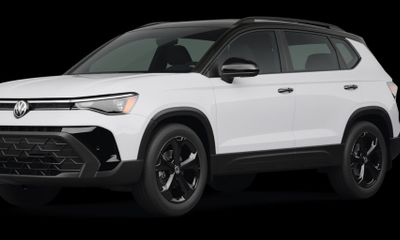2026 Volkswagen Taos 4MOTION SE Black