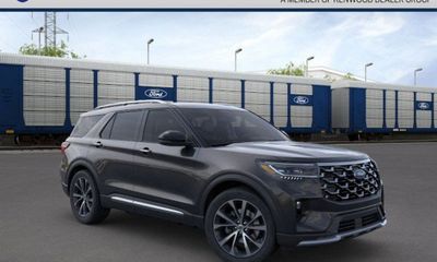 2025 Ford Explorer Platinum
