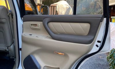 2003 Toyota Land Cruiser VX