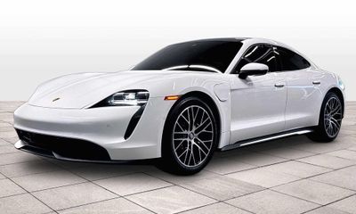 2023 Porsche Taycan