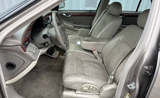 2004 Cadillac Deville Base