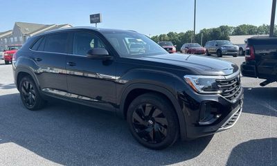 2025 Volkswagen Atlas Cross Sport 4Motion SE