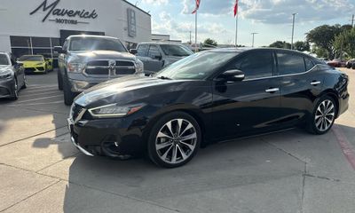 2023 Nissan Maxima Platinum