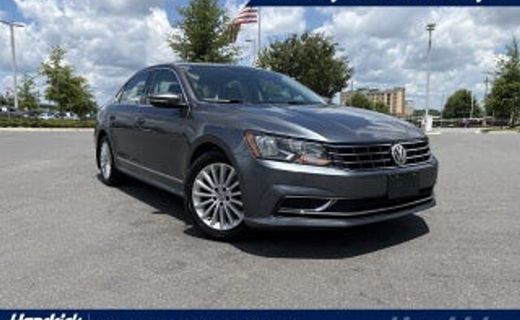 2017 Volkswagen Passat SEL Premium