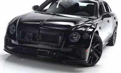 2025 Bentley Flying Spur Speed