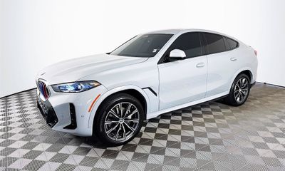 2025 BMW X6 XDRIVE40I