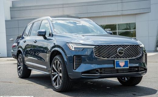 2026 Volvo XC90 Core