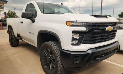 2025 Chevrolet Silverado HD Work Truck