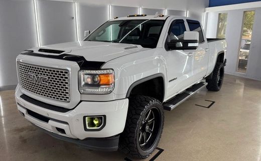 2017 GMC Sierra Denali