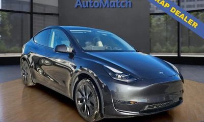 2024 Tesla Model Y Long Range Single
