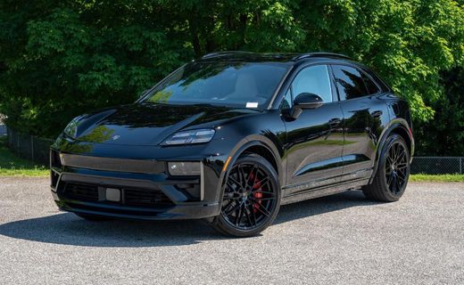 2026 Porsche Macan