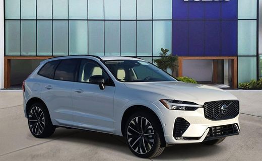 2026 Volvo XC60 Ultra Dark
