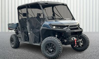 2026 Can-AM Defender Max XT HD11 W 10 25 Infotainment