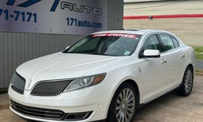 2013 Lincoln MKS Sedan