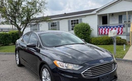 2020 Ford Fusion SE