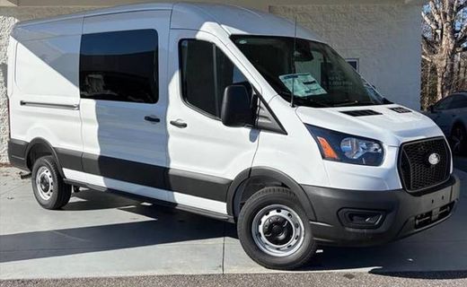 2026 Ford Transit Medium Roof