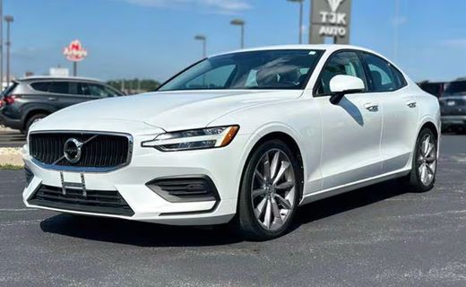 2020 Volvo S60 Momentum