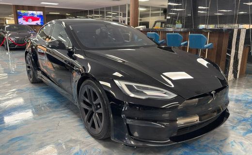 2021 Tesla Model S Plaid