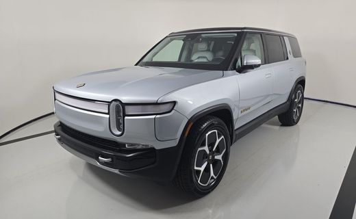 2024 Rivian R1S Adventure