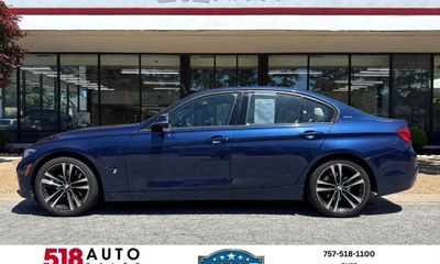 2018 BMW 330e iPerformance