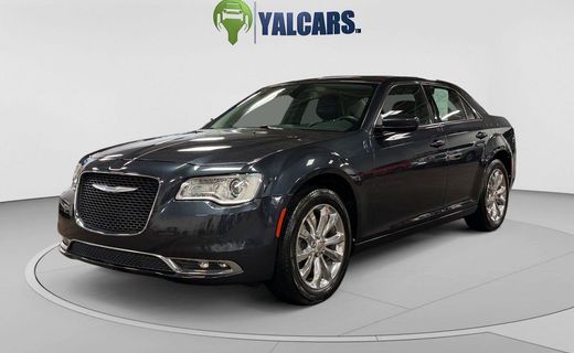 2018 Chrysler 300 Touring
