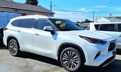 2021 Toyota Highlander Platinum