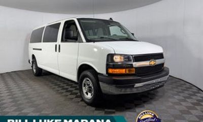 2025 Chevrolet Express LT EXT