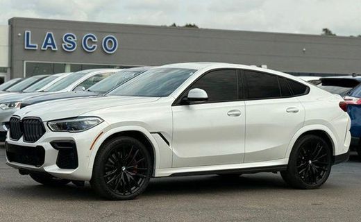 2023 BMW X6 M50i