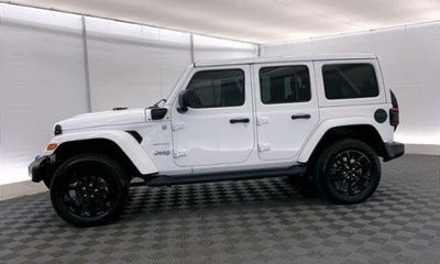 2022 Jeep Wrangler Unlimited Sahara 4XE