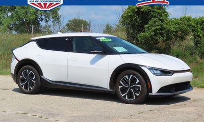 2023 Kia EV6 Light Wind